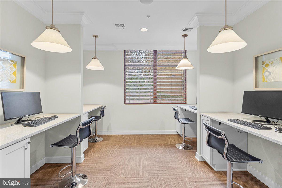 12000 MARKET ST #308, RESTON, Virginia 20190, 1 Bedroom Bedrooms, ,1 BathroomBathrooms,Residential,For sale,12000 MARKET ST #308,VAFX2285700 MLS # VAFX2285700