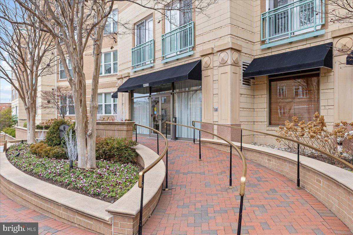 12000 MARKET ST #308, RESTON, Virginia 20190, 1 Bedroom Bedrooms, ,1 BathroomBathrooms,Residential,For sale,12000 MARKET ST #308,VAFX2285700 MLS # VAFX2285700