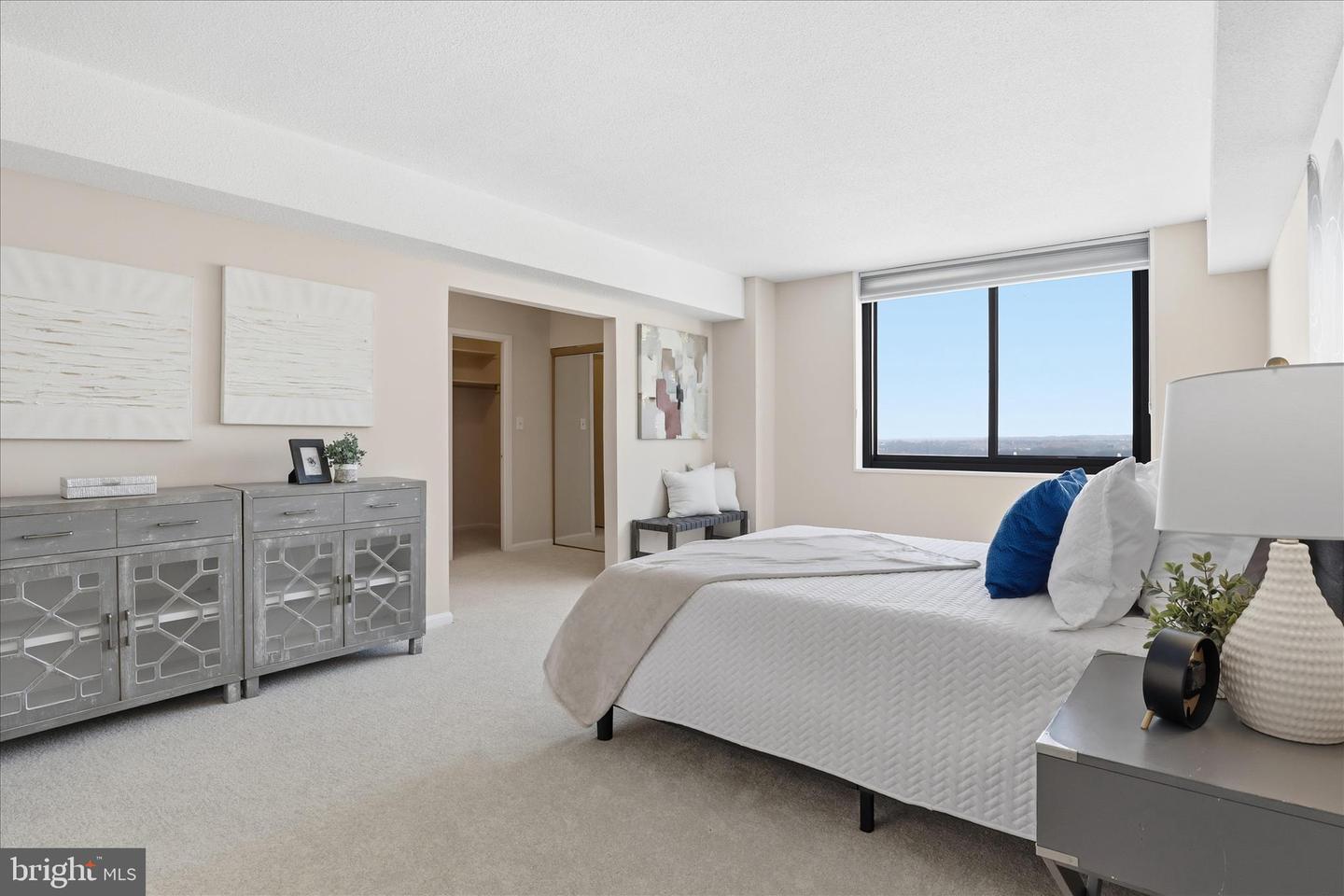 3713 S GEORGE MASON DR #1605W, FALLS CHURCH, Virginia 22041, 3 Bedrooms Bedrooms, ,2 BathroomsBathrooms,Residential,For sale,3713 S GEORGE MASON DR #1605W,VAFX2285770 MLS # VAFX2285770