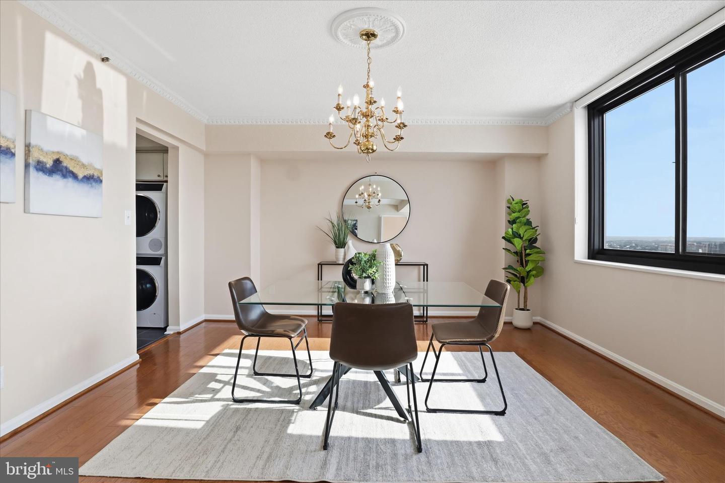 3713 S GEORGE MASON DR #1605W, FALLS CHURCH, Virginia 22041, 3 Bedrooms Bedrooms, ,2 BathroomsBathrooms,Residential,For sale,3713 S GEORGE MASON DR #1605W,VAFX2285770 MLS # VAFX2285770