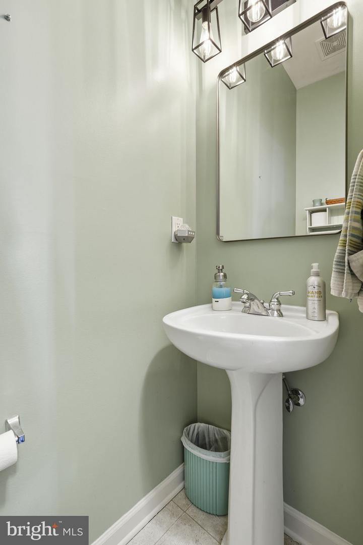 8431 AMBROSE CT, SPRINGFIELD, Virginia 22153, 4 Bedrooms Bedrooms, ,3 BathroomsBathrooms,Residential,For sale,8431 AMBROSE CT,VAFX2286148 MLS # VAFX2286148 8431 AMBROSE CT, SPRINGFIELD, Virginia 22153, 4 Bedrooms Bedrooms, ,3 BathroomsBathrooms,Residential,For sale,8431 AMBROSE CT,VAFX2286148 MLS # VAFX2286148