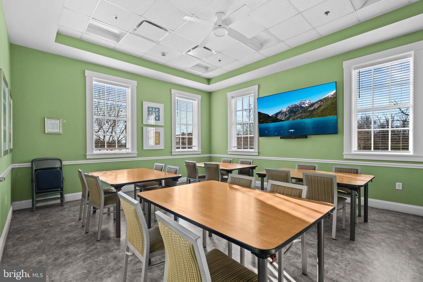 4669 ALLENS MILL BLVD, HAYMARKET, Virginia 20169, 4 Bedrooms Bedrooms, ,2 BathroomsBathrooms,Residential,For sale,4669 ALLENS MILL BLVD,VAPW2110716 MLS # VAPW2110716