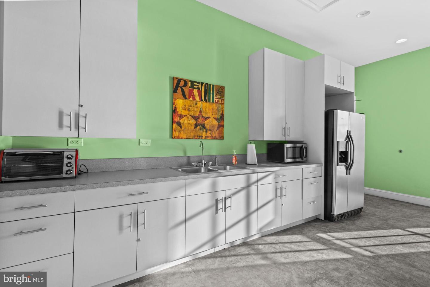 4669 ALLENS MILL BLVD, HAYMARKET, Virginia 20169, 4 Bedrooms Bedrooms, ,2 BathroomsBathrooms,Residential,For sale,4669 ALLENS MILL BLVD,VAPW2110716 MLS # VAPW2110716