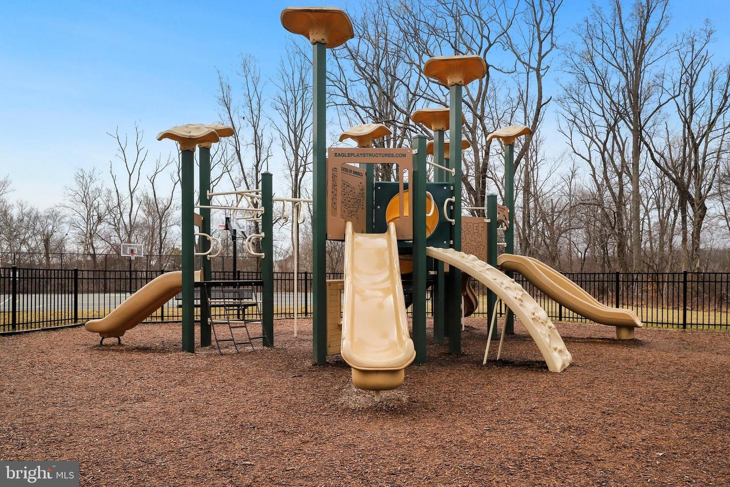 4669 ALLENS MILL BLVD, HAYMARKET, Virginia 20169, 4 Bedrooms Bedrooms, ,2 BathroomsBathrooms,Residential,For sale,4669 ALLENS MILL BLVD,VAPW2110716 MLS # VAPW2110716