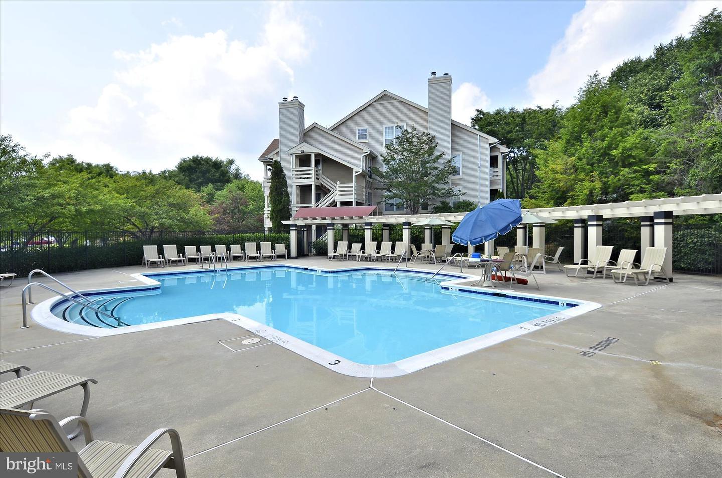 4555 INTERLACHEN CT #J, ALEXANDRIA, Virginia 22312, 2 Bedrooms Bedrooms, 9 Rooms Rooms,2 BathroomsBathrooms,Residential,For sale,4555 INTERLACHEN CT #J,VAFX2286948 MLS # VAFX2286948 4555 INTERLACHEN CT #J, ALEXANDRIA, Virginia 22312, 2 Bedrooms Bedrooms, 9 Rooms Rooms,2 BathroomsBathrooms,Residential,For sale,4555 INTERLACHEN CT #J,VAFX2286948 MLS # VAFX2286948