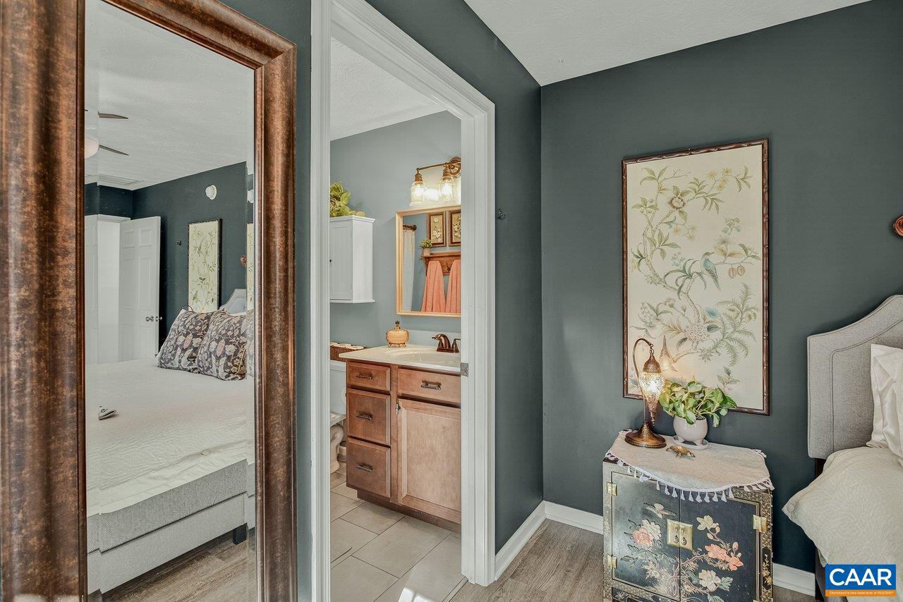 445 KIRBY AVE, WAYNESBORO, Virginia 22980, 3 Bedrooms Bedrooms, ,2 BathroomsBathrooms,Residential,For sale,445 KIRBY AVE,672726 MLS # 672726