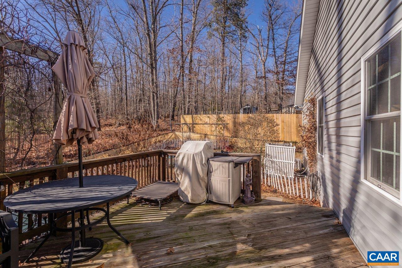 445 KIRBY AVE, WAYNESBORO, Virginia 22980, 3 Bedrooms Bedrooms, ,2 BathroomsBathrooms,Residential,For sale,445 KIRBY AVE,672726 MLS # 672726