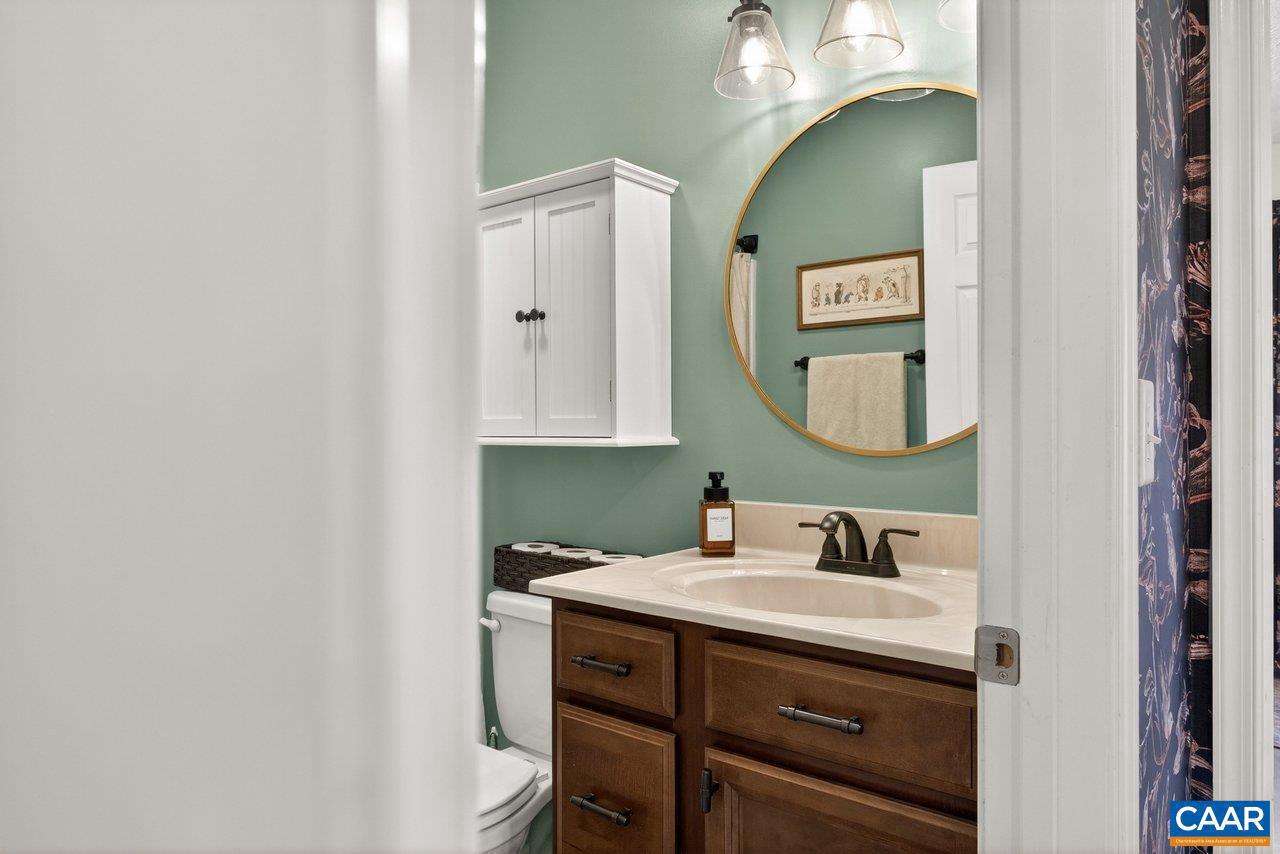 445 KIRBY AVE, WAYNESBORO, Virginia 22980, 3 Bedrooms Bedrooms, ,2 BathroomsBathrooms,Residential,For sale,445 KIRBY AVE,672726 MLS # 672726