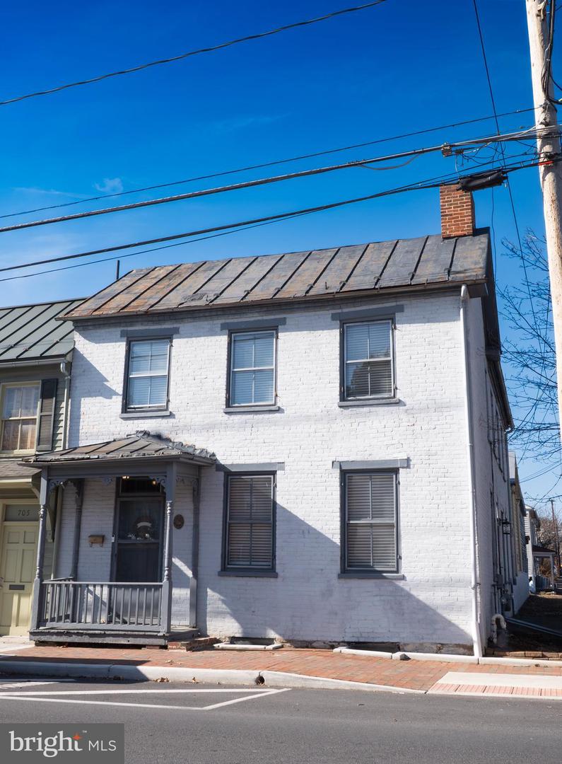 703 S LOUDOUN ST, WINCHESTER, Virginia 22601, 3 Bedrooms Bedrooms, ,2 BathroomsBathrooms,Residential,For sale,703 S LOUDOUN ST,VAWI2009838 MLS # VAWI2009838 703 S LOUDOUN ST, WINCHESTER, Virginia 22601, 3 Bedrooms Bedrooms, ,2 BathroomsBathrooms,Residential,For sale,703 S LOUDOUN ST,VAWI2009838 MLS # VAWI2009838