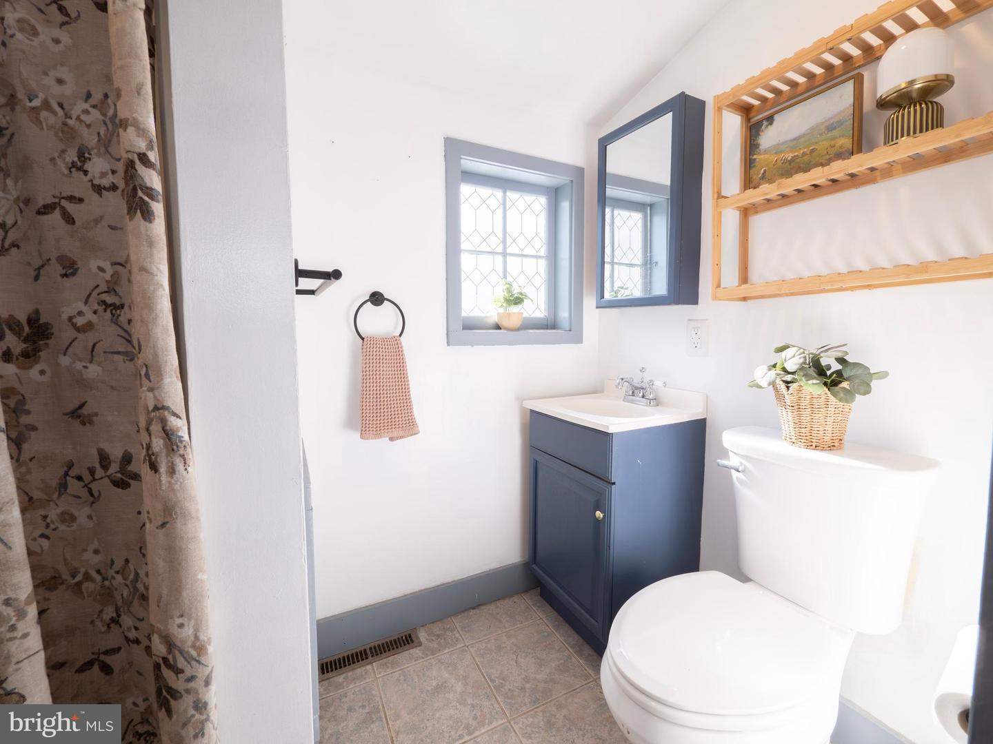 703 S LOUDOUN ST, WINCHESTER, Virginia 22601, 3 Bedrooms Bedrooms, ,2 BathroomsBathrooms,Residential,For sale,703 S LOUDOUN ST,VAWI2009838 MLS # VAWI2009838 703 S LOUDOUN ST, WINCHESTER, Virginia 22601, 3 Bedrooms Bedrooms, ,2 BathroomsBathrooms,Residential,For sale,703 S LOUDOUN ST,VAWI2009838 MLS # VAWI2009838