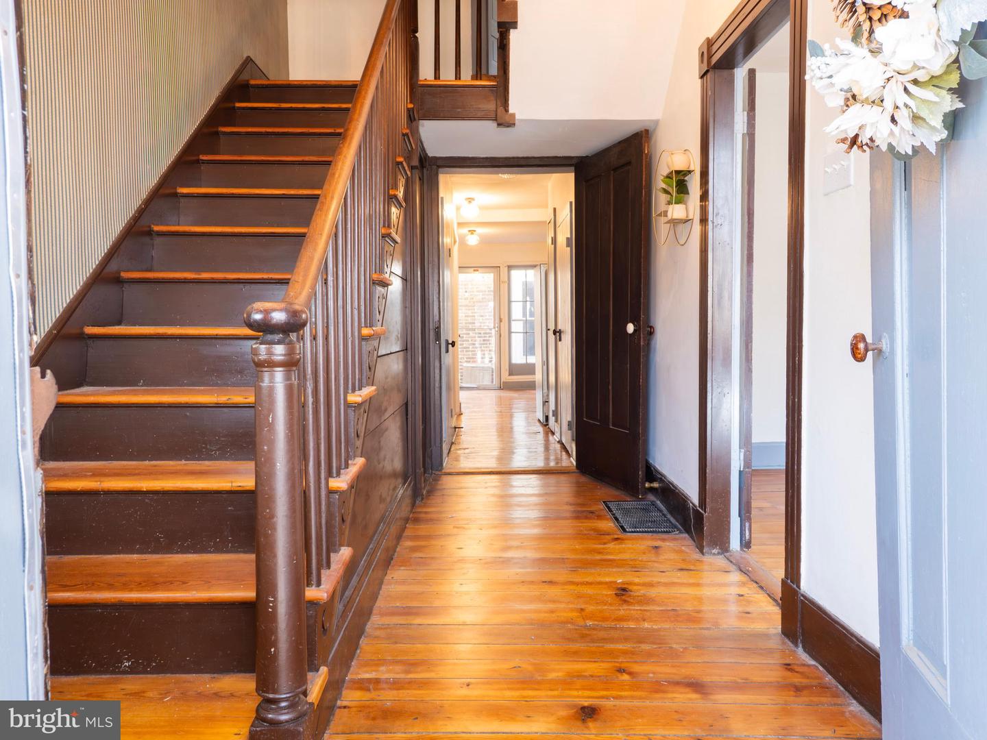 703 S LOUDOUN ST, WINCHESTER, Virginia 22601, 3 Bedrooms Bedrooms, ,2 BathroomsBathrooms,Residential,For sale,703 S LOUDOUN ST,VAWI2009838 MLS # VAWI2009838 703 S LOUDOUN ST, WINCHESTER, Virginia 22601, 3 Bedrooms Bedrooms, ,2 BathroomsBathrooms,Residential,For sale,703 S LOUDOUN ST,VAWI2009838 MLS # VAWI2009838