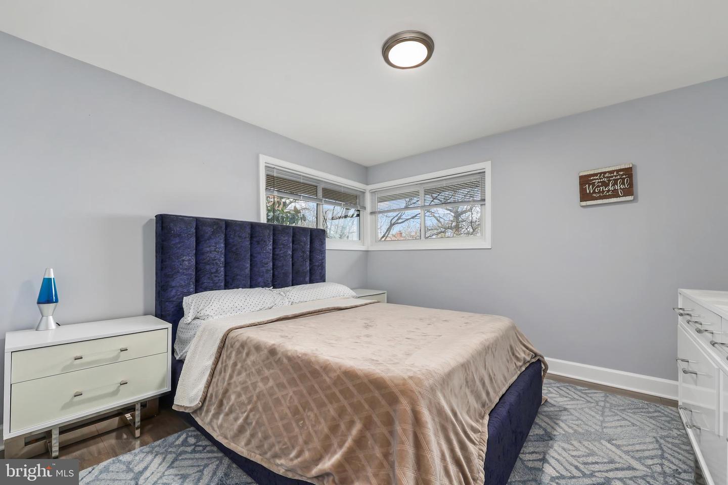 1001 WOODS PL, ALEXANDRIA, Virginia 22302, 5 Bedrooms Bedrooms, ,3 BathroomsBathrooms,Residential,For sale,1001 WOODS PL,VAAX2053460 MLS # VAAX2053460