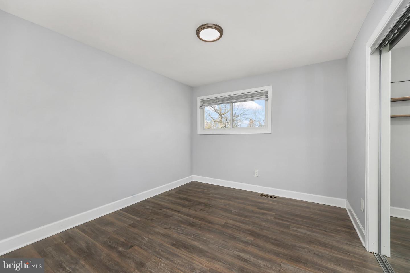 1001 WOODS PL, ALEXANDRIA, Virginia 22302, 5 Bedrooms Bedrooms, ,3 BathroomsBathrooms,Residential,For sale,1001 WOODS PL,VAAX2053460 MLS # VAAX2053460