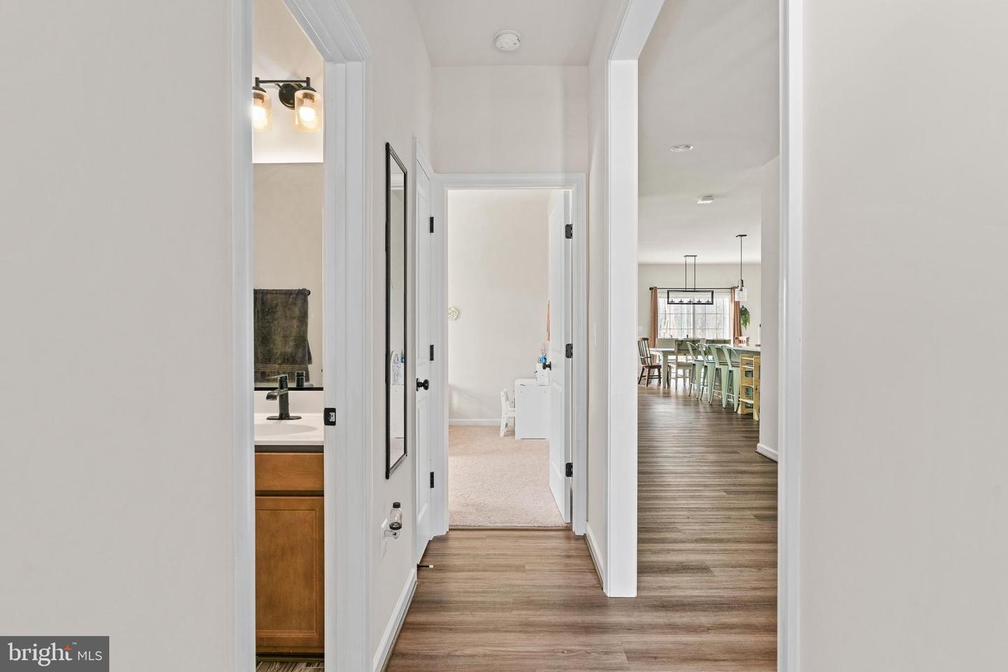 11725 ROBIN WOODS CIR, SPOTSYLVANIA, Virginia 22551, 4 Bedrooms Bedrooms, ,3 BathroomsBathrooms,Residential,For sale,11725 ROBIN WOODS CIR,VASP2038846 MLS # VASP2038846