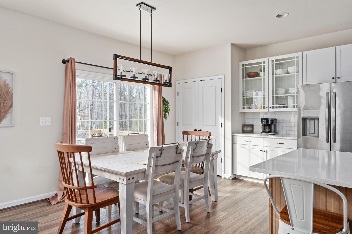 11725 ROBIN WOODS CIR, SPOTSYLVANIA, Virginia 22551, 4 Bedrooms Bedrooms, ,3 BathroomsBathrooms,Residential,For sale,11725 ROBIN WOODS CIR,VASP2038846 MLS # VASP2038846