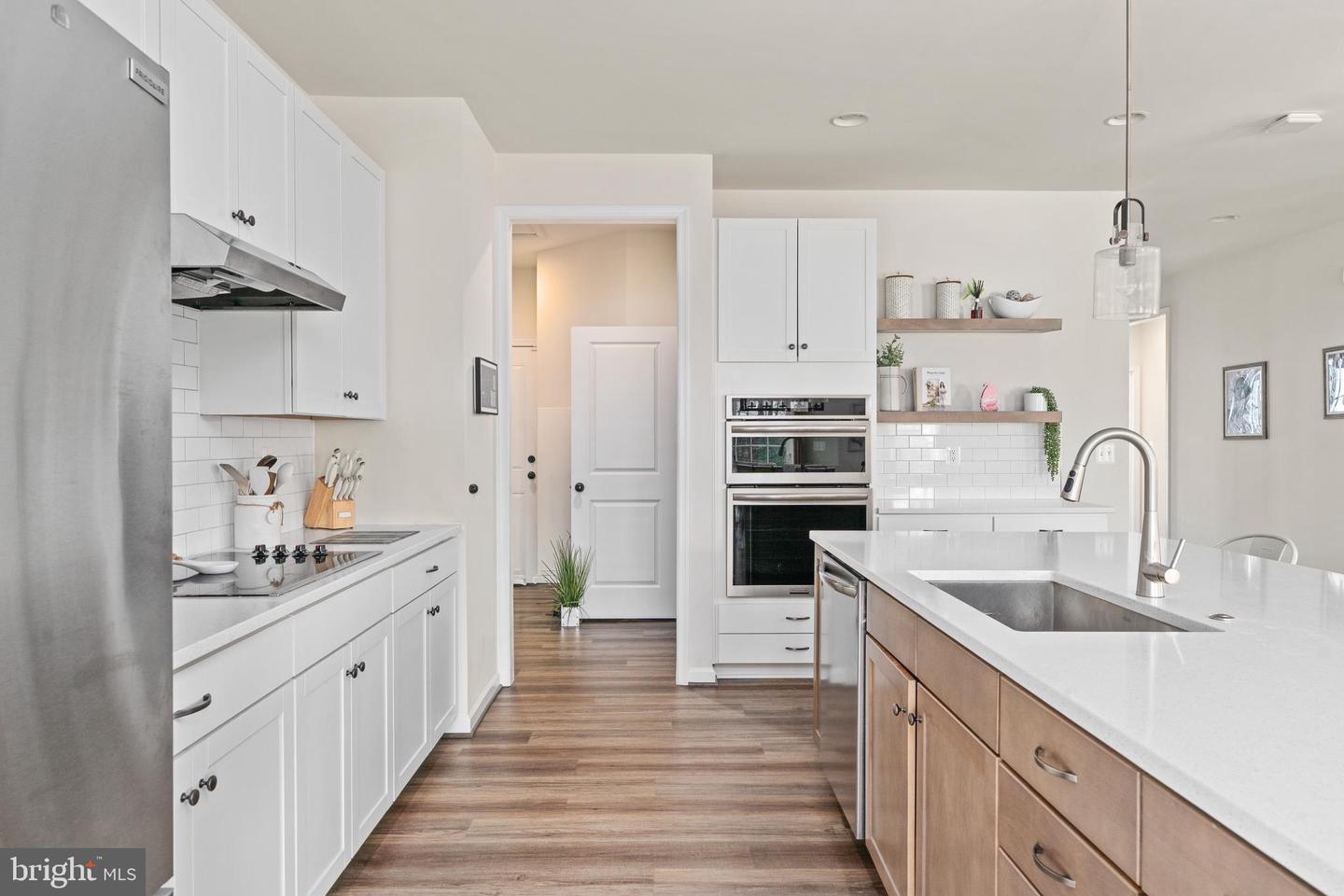 11725 ROBIN WOODS CIR, SPOTSYLVANIA, Virginia 22551, 4 Bedrooms Bedrooms, ,3 BathroomsBathrooms,Residential,For sale,11725 ROBIN WOODS CIR,VASP2038846 MLS # VASP2038846