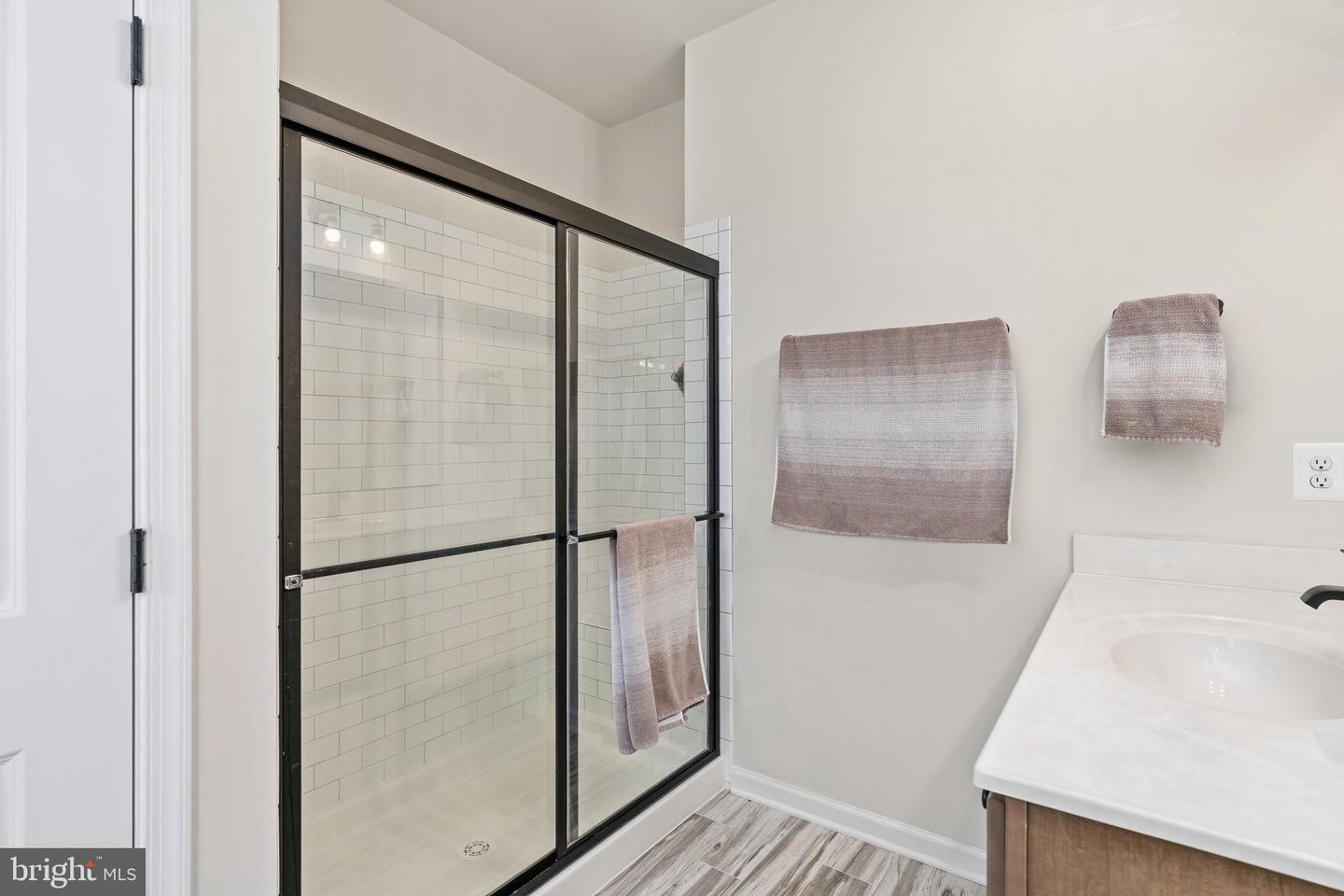 11725 ROBIN WOODS CIR, SPOTSYLVANIA, Virginia 22551, 4 Bedrooms Bedrooms, ,3 BathroomsBathrooms,Residential,For sale,11725 ROBIN WOODS CIR,VASP2038846 MLS # VASP2038846