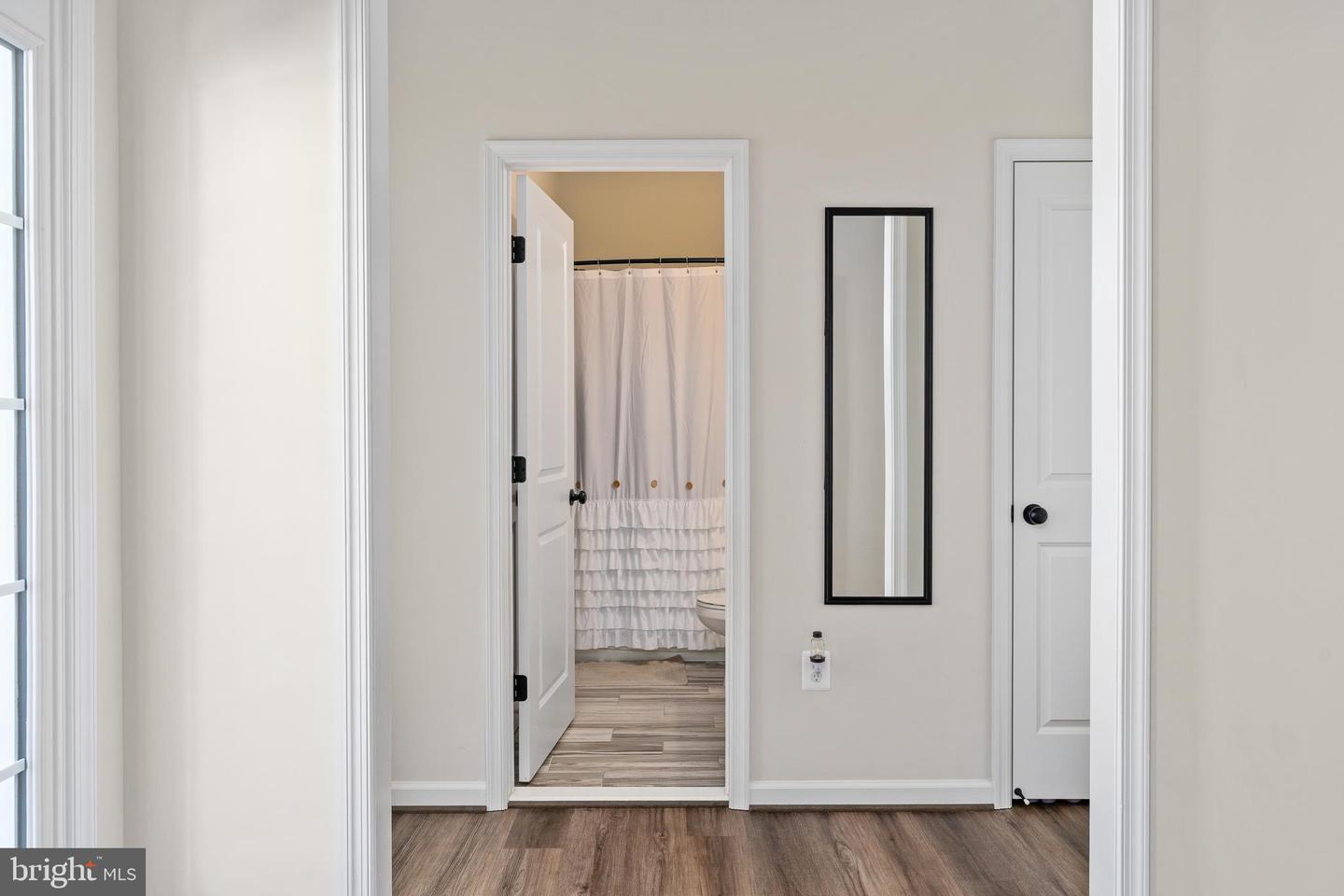 11725 ROBIN WOODS CIR, SPOTSYLVANIA, Virginia 22551, 4 Bedrooms Bedrooms, ,3 BathroomsBathrooms,Residential,For sale,11725 ROBIN WOODS CIR,VASP2038846 MLS # VASP2038846