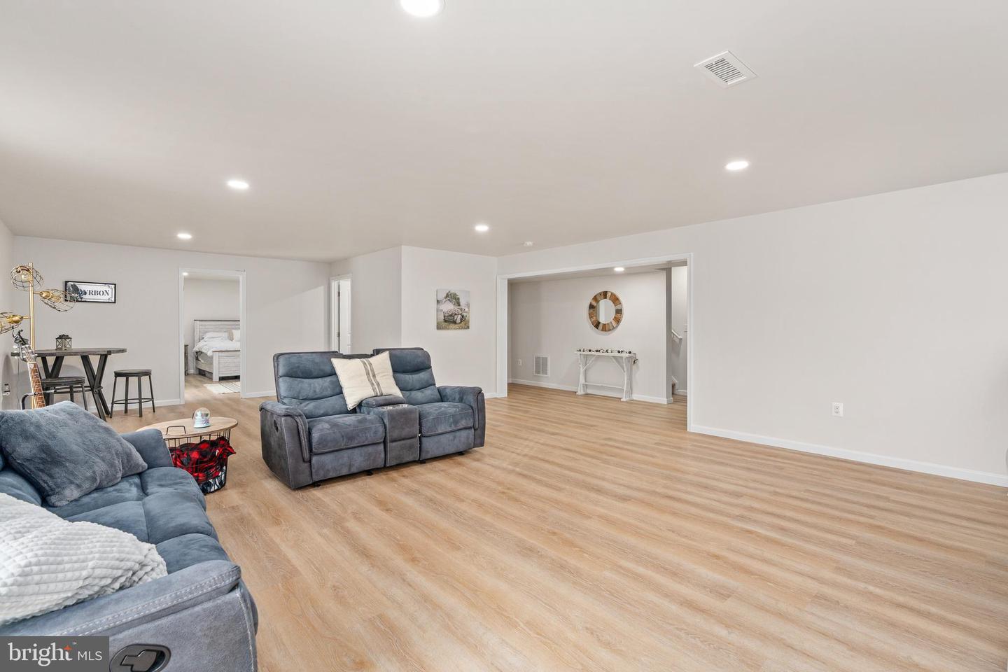 11725 ROBIN WOODS CIR, SPOTSYLVANIA, Virginia 22551, 4 Bedrooms Bedrooms, ,3 BathroomsBathrooms,Residential,For sale,11725 ROBIN WOODS CIR,VASP2038846 MLS # VASP2038846