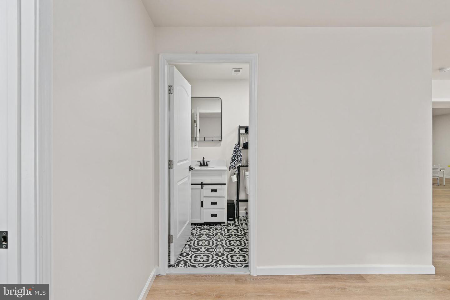 11725 ROBIN WOODS CIR, SPOTSYLVANIA, Virginia 22551, 4 Bedrooms Bedrooms, ,3 BathroomsBathrooms,Residential,For sale,11725 ROBIN WOODS CIR,VASP2038846 MLS # VASP2038846