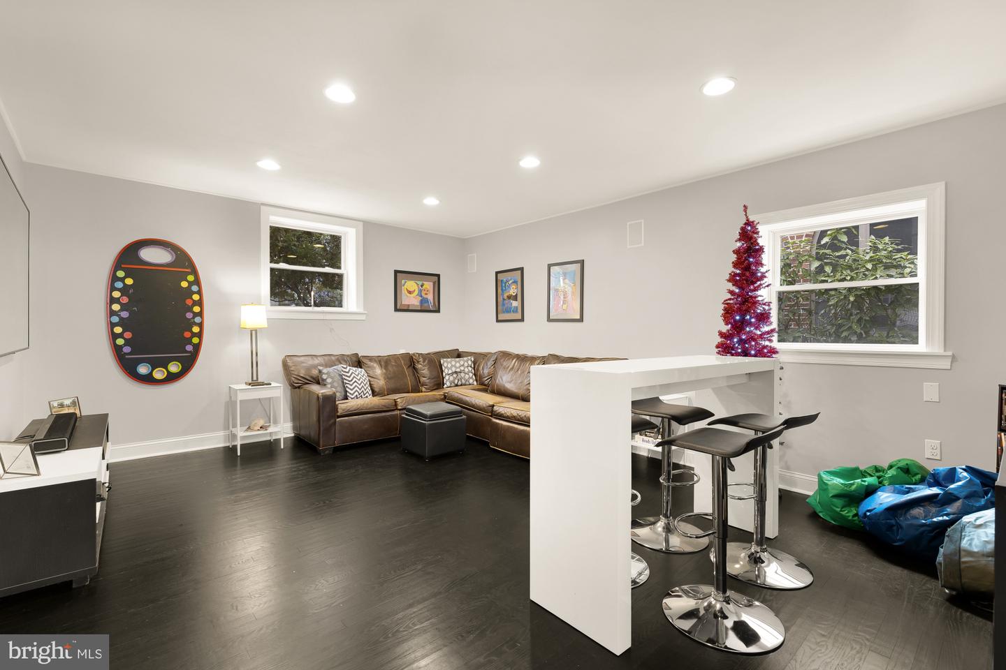 3421 GARRISON ST NW, WASHINGTON, District Of Columbia 20008, 5 Bedrooms Bedrooms, ,5 BathroomsBathrooms,Residential,For sale,3421 GARRISON ST NW,DCDC2243052 MLS # DCDC2243052 3421 GARRISON ST NW, WASHINGTON, District Of Columbia 20008, 5 Bedrooms Bedrooms, ,5 BathroomsBathrooms,Residential,For sale,3421 GARRISON ST NW,DCDC2243052 MLS # DCDC2243052