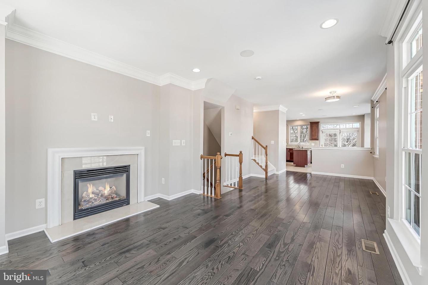 20401 TRAILS END TER, ASHBURN, Virginia 20147, 2 Bedrooms Bedrooms, ,2 BathroomsBathrooms,Residential,For sale,20401 TRAILS END TER,VALO2114620 MLS # VALO2114620 20401 TRAILS END TER, ASHBURN, Virginia 20147, 2 Bedrooms Bedrooms, ,2 BathroomsBathrooms,Residential,For sale,20401 TRAILS END TER,VALO2114620 MLS # VALO2114620