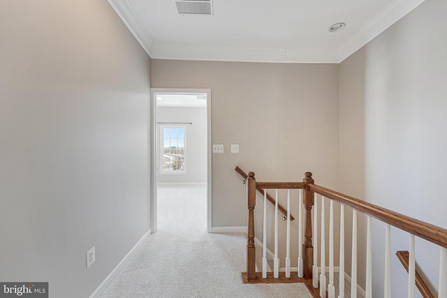 20401 TRAILS END TER, ASHBURN, Virginia 20147, 2 Bedrooms Bedrooms, ,2 BathroomsBathrooms,Residential,For sale,20401 TRAILS END TER,VALO2114620 MLS # VALO2114620 20401 TRAILS END TER, ASHBURN, Virginia 20147, 2 Bedrooms Bedrooms, ,2 BathroomsBathrooms,Residential,For sale,20401 TRAILS END TER,VALO2114620 MLS # VALO2114620