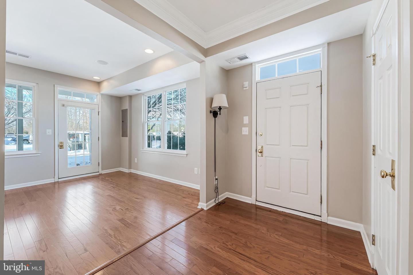 20401 TRAILS END TER, ASHBURN, Virginia 20147, 2 Bedrooms Bedrooms, ,2 BathroomsBathrooms,Residential,For sale,20401 TRAILS END TER,VALO2114620 MLS # VALO2114620 20401 TRAILS END TER, ASHBURN, Virginia 20147, 2 Bedrooms Bedrooms, ,2 BathroomsBathrooms,Residential,For sale,20401 TRAILS END TER,VALO2114620 MLS # VALO2114620