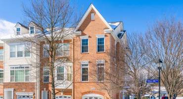 20401 TRAILS END TER, ASHBURN, Virginia 20147, 2 Bedrooms Bedrooms, ,2 BathroomsBathrooms,Residential,For sale,20401 TRAILS END TER,VALO2114620 MLS # VALO2114620