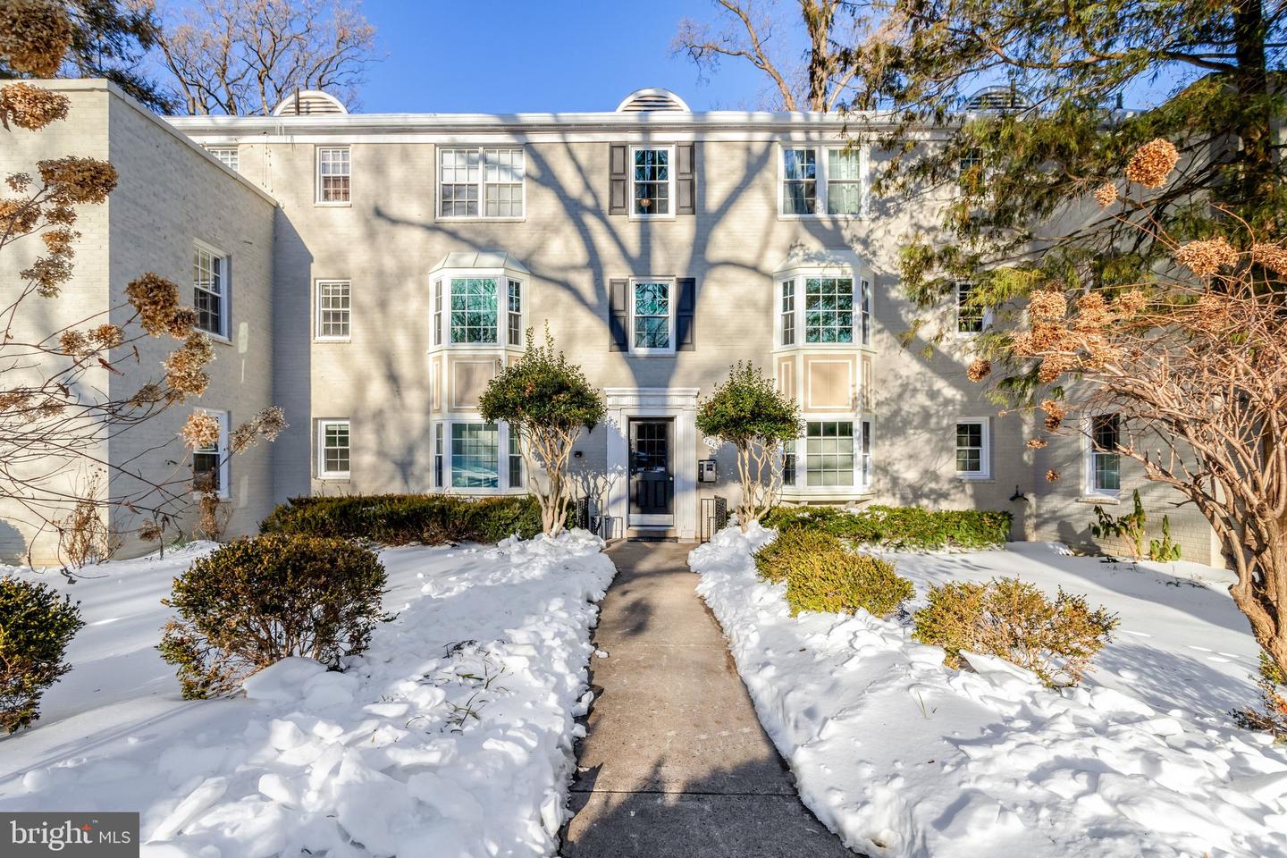 700 S ARLINGTON MILL DR #15204, ARLINGTON, Virginia 22204, 2 Bedrooms Bedrooms, ,1 BathroomBathrooms,Residential,For sale,700 S ARLINGTON MILL DR #15204,VAAR2068148 MLS # VAAR2068148 700 S ARLINGTON MILL DR #15204, ARLINGTON, Virginia 22204, 2 Bedrooms Bedrooms, ,1 BathroomBathrooms,Residential,For sale,700 S ARLINGTON MILL DR #15204,VAAR2068148 MLS # VAAR2068148