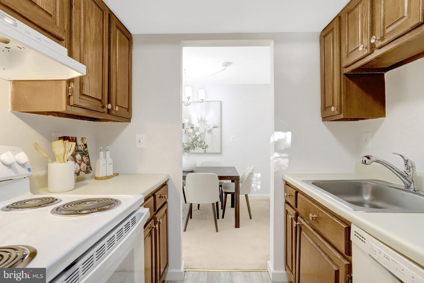 700 S ARLINGTON MILL DR #15204, ARLINGTON, Virginia 22204, 2 Bedrooms Bedrooms, ,1 BathroomBathrooms,Residential,For sale,700 S ARLINGTON MILL DR #15204,VAAR2068148 MLS # VAAR2068148 700 S ARLINGTON MILL DR #15204, ARLINGTON, Virginia 22204, 2 Bedrooms Bedrooms, ,1 BathroomBathrooms,Residential,For sale,700 S ARLINGTON MILL DR #15204,VAAR2068148 MLS # VAAR2068148