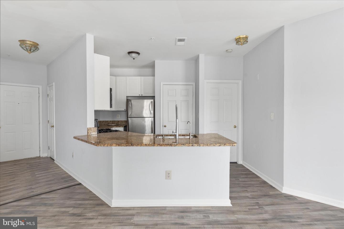 4200 MOZART BRIGADE LN #N, FAIRFAX, Virginia 22033, 2 Bedrooms Bedrooms, ,2 BathroomsBathrooms,Residential,For sale,4200 MOZART BRIGADE LN #N,VAFX2287570 MLS # VAFX2287570