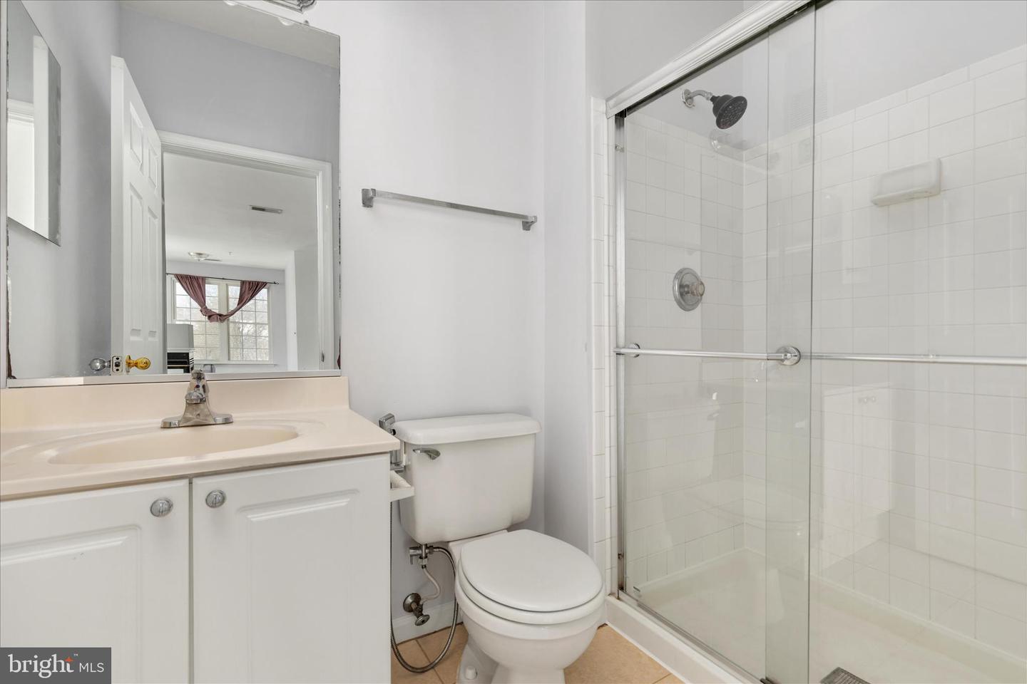 4200 MOZART BRIGADE LN #N, FAIRFAX, Virginia 22033, 2 Bedrooms Bedrooms, ,2 BathroomsBathrooms,Residential,For sale,4200 MOZART BRIGADE LN #N,VAFX2287570 MLS # VAFX2287570