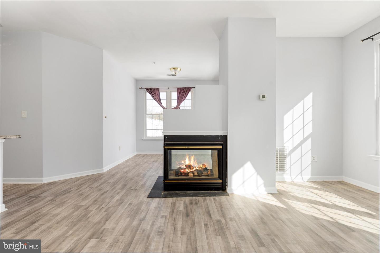 4200 MOZART BRIGADE LN #N, FAIRFAX, Virginia 22033, 2 Bedrooms Bedrooms, ,2 BathroomsBathrooms,Residential,For sale,4200 MOZART BRIGADE LN #N,VAFX2287570 MLS # VAFX2287570