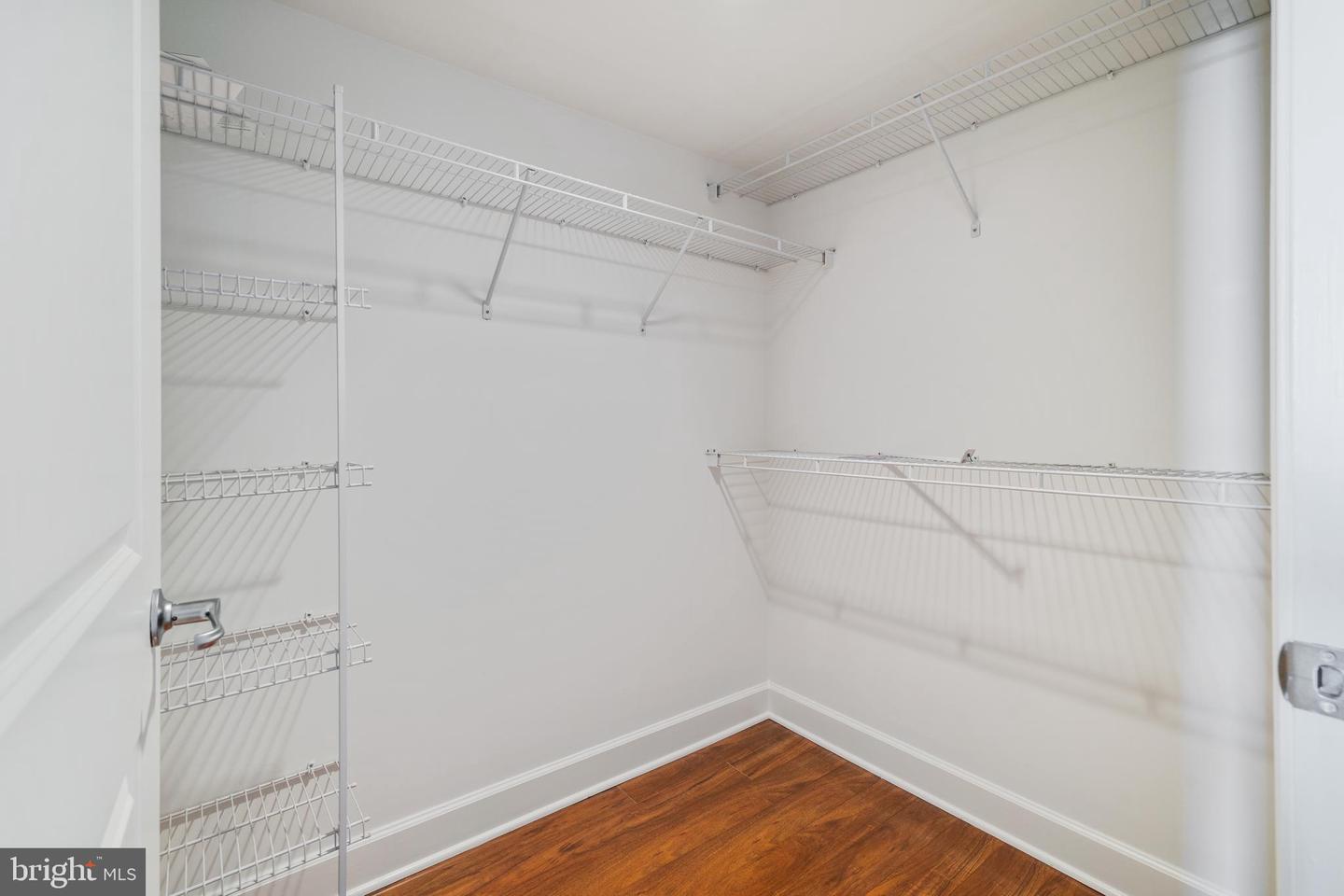 11800 SUNSET HILLS RD #702, RESTON, Virginia 20190, 2 Bedrooms Bedrooms, ,2 BathroomsBathrooms,Residential,For sale,11800 SUNSET HILLS RD #702,VAFX2287826 MLS # VAFX2287826 11800 SUNSET HILLS RD #702, RESTON, Virginia 20190, 2 Bedrooms Bedrooms, ,2 BathroomsBathrooms,Residential,For sale,11800 SUNSET HILLS RD #702,VAFX2287826 MLS # VAFX2287826