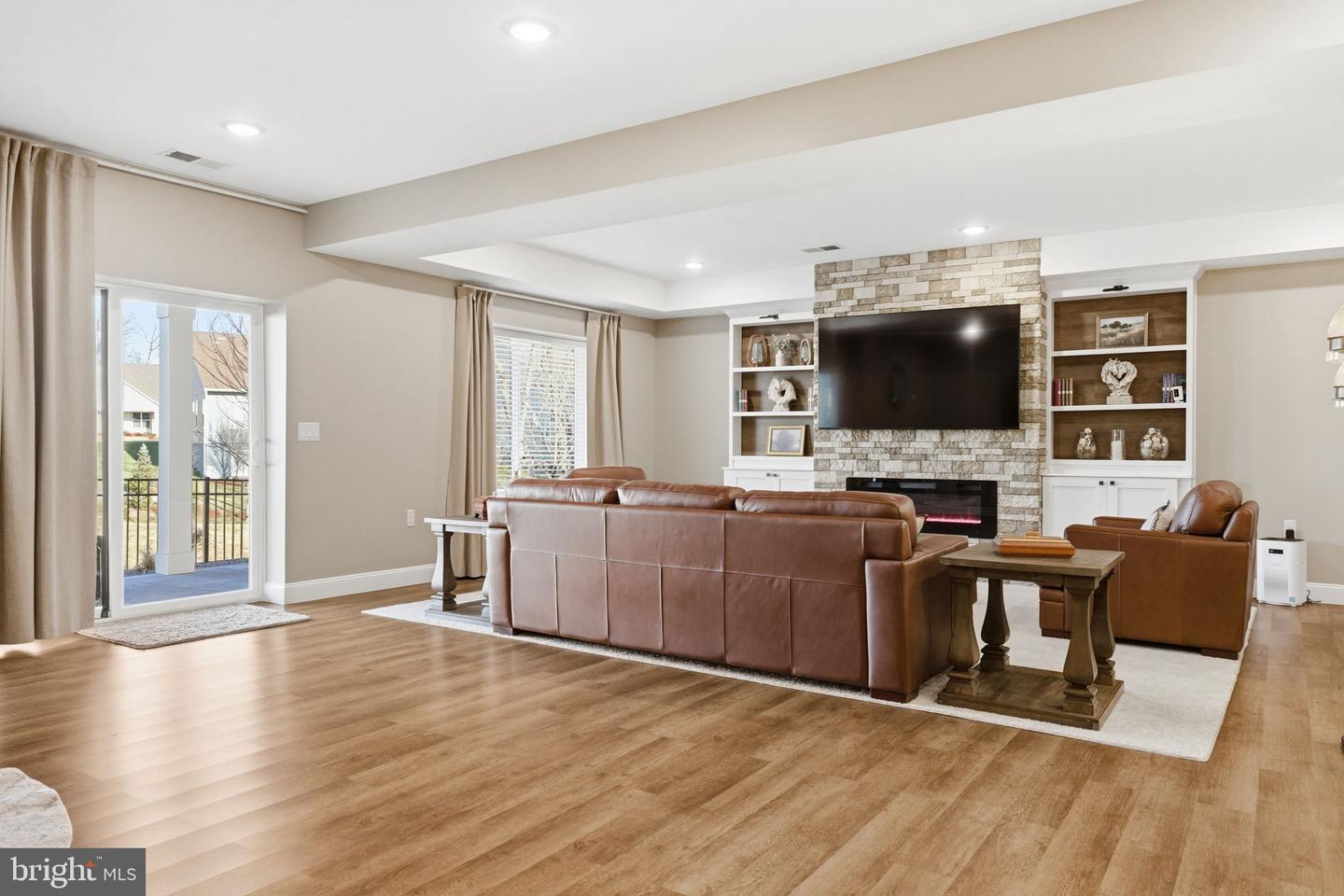 117 PINTAIL WAY, LAKE FREDERICK, Virginia 22630, 4 Bedrooms Bedrooms, ,4 BathroomsBathrooms,Residential,For sale,117 PINTAIL WAY,VAFV2039252 MLS # VAFV2039252