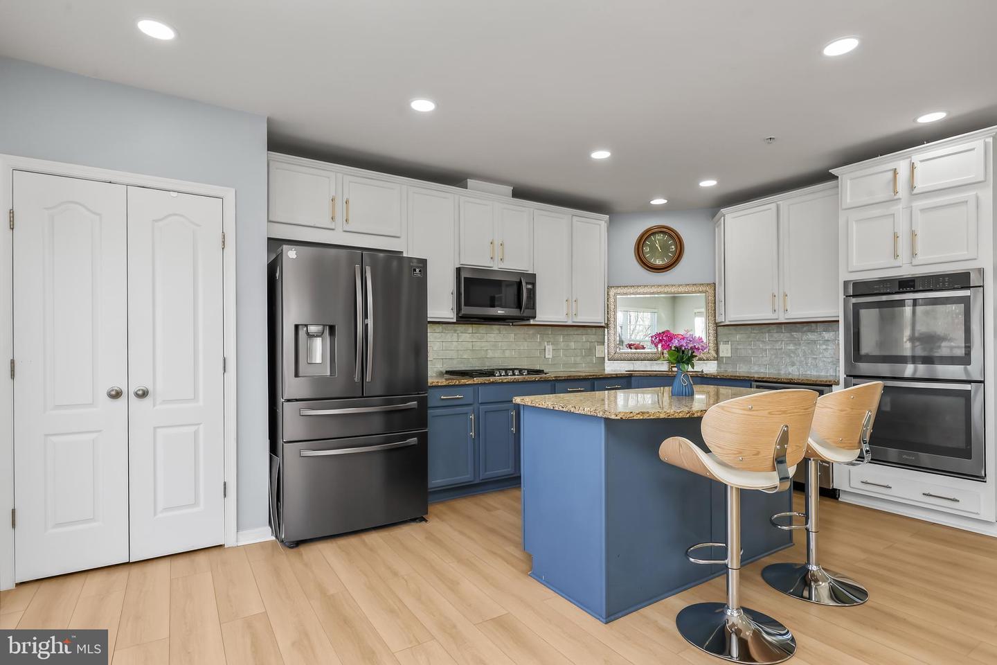 17016 BEVERIDGE DR, DUMFRIES, Virginia 22026, 3 Bedrooms Bedrooms, ,2 BathroomsBathrooms,Residential,For sale,17016 BEVERIDGE DR,VAPW2111452 MLS # VAPW2111452