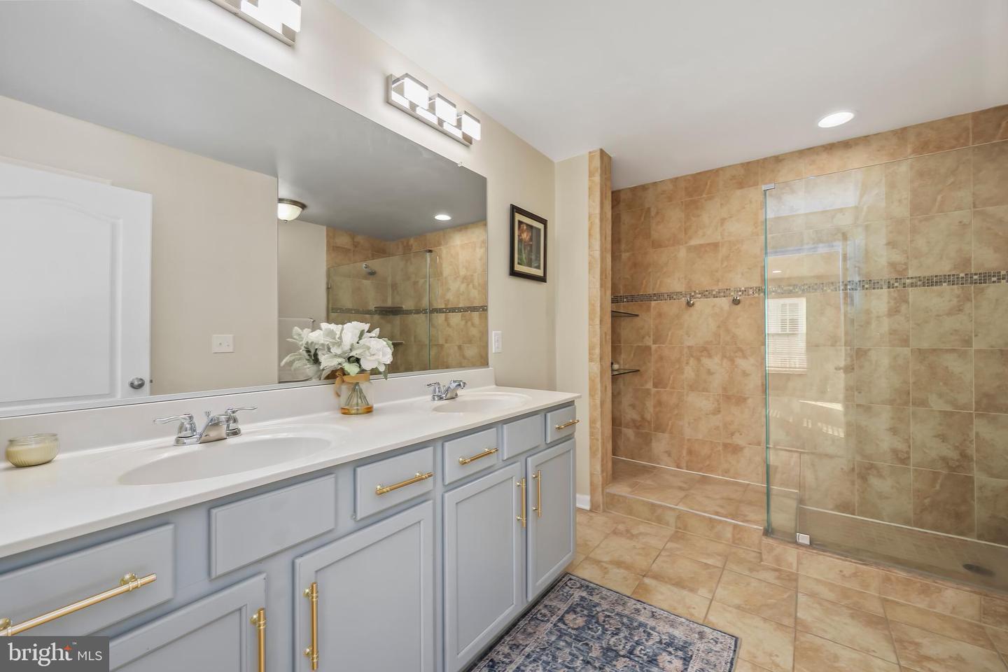 17016 BEVERIDGE DR, DUMFRIES, Virginia 22026, 3 Bedrooms Bedrooms, ,2 BathroomsBathrooms,Residential,For sale,17016 BEVERIDGE DR,VAPW2111452 MLS # VAPW2111452