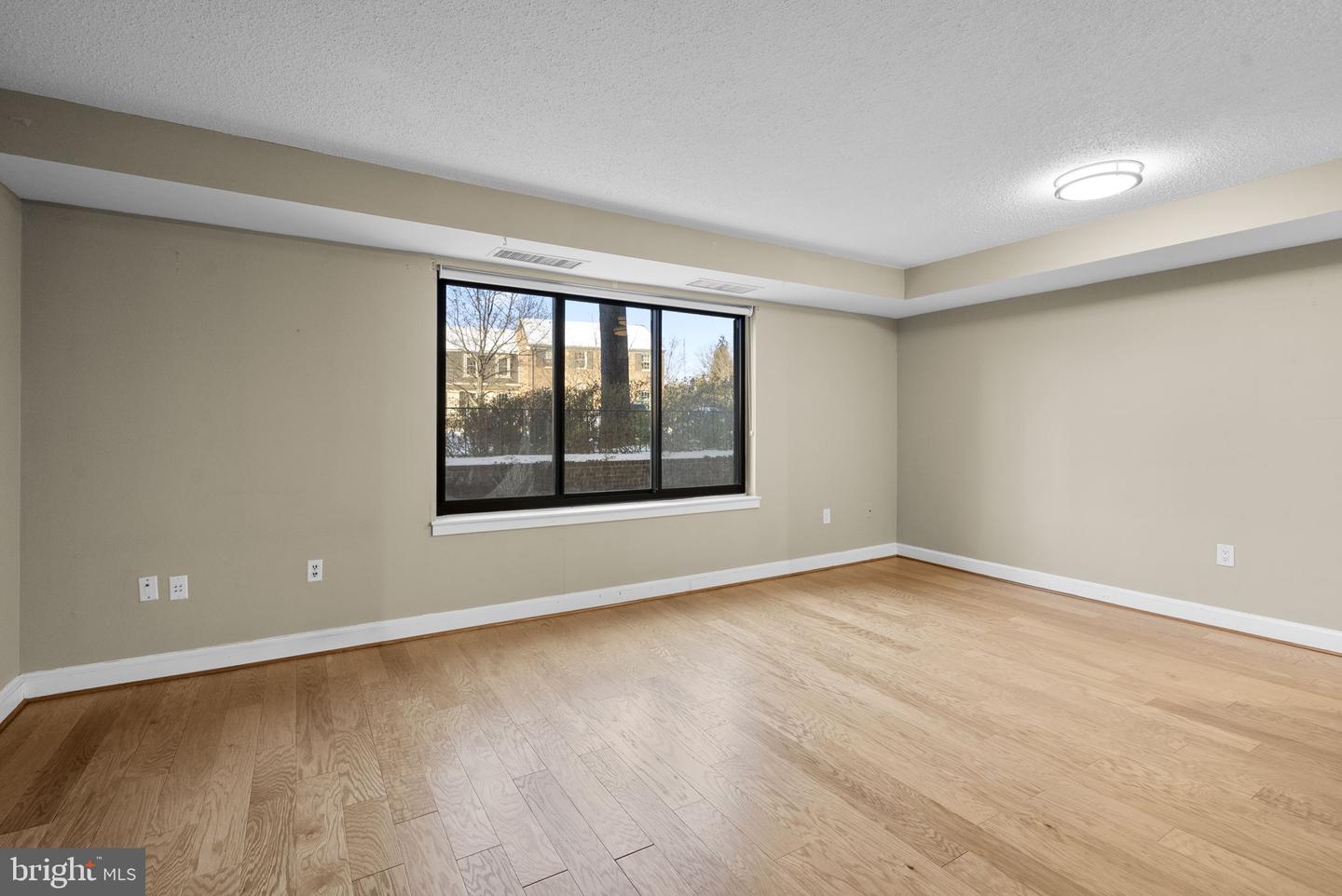 3101 NEW MEXICO AVE NW #205, WASHINGTON, District Of Columbia 20016, ,1 BathroomBathrooms,Residential,For sale,3101 NEW MEXICO AVE NW #205,DCDC2243740 MLS # DCDC2243740 3101 NEW MEXICO AVE NW #205, WASHINGTON, District Of Columbia 20016, ,1 BathroomBathrooms,Residential,For sale,3101 NEW MEXICO AVE NW #205,DCDC2243740 MLS # DCDC2243740