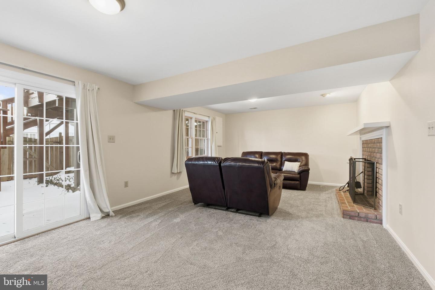 2145 KINGS MILL CT, FALLS CHURCH, Virginia 22043, 4 Bedrooms Bedrooms, ,3 BathroomsBathrooms,Residential,For sale,2145 KINGS MILL CT,VAFX2287962 MLS # VAFX2287962