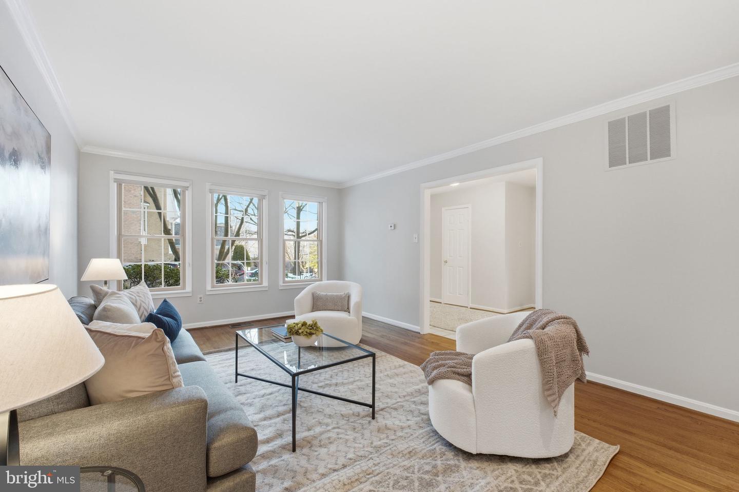 2145 KINGS MILL CT, FALLS CHURCH, Virginia 22043, 4 Bedrooms Bedrooms, ,3 BathroomsBathrooms,Residential,For sale,2145 KINGS MILL CT,VAFX2287962 MLS # VAFX2287962