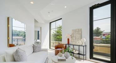 2901 NEWARK ST NW, WASHINGTON, District Of Columbia 20008, 2 Bedrooms Bedrooms, ,2 BathroomsBathrooms,Residential,For sale,2901 NEWARK ST NW,DCDC2243744 MLS # DCDC2243744