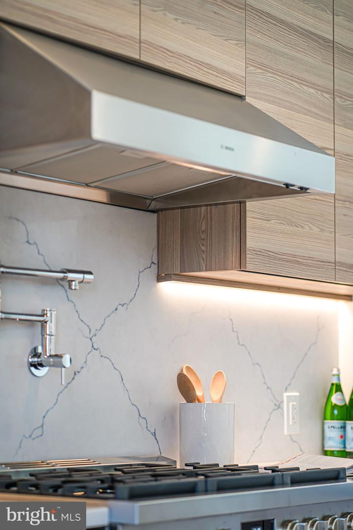 2905 NEWARK ST NW, WASHINGTON, District Of Columbia 20008, 3 Bedrooms Bedrooms, ,2 BathroomsBathrooms,Residential,For sale,2905 NEWARK ST NW,DCDC2243756 MLS # DCDC2243756 2905 NEWARK ST NW, WASHINGTON, District Of Columbia 20008, 3 Bedrooms Bedrooms, ,2 BathroomsBathrooms,Residential,For sale,2905 NEWARK ST NW,DCDC2243756 MLS # DCDC2243756