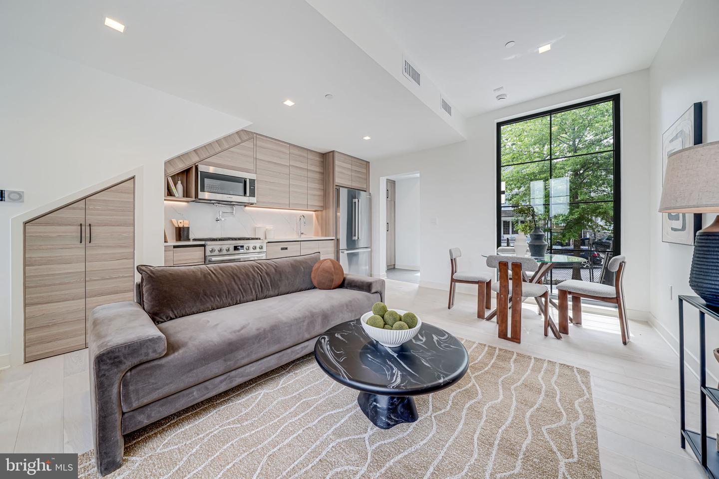 2907 NEWARK ST NW, WASHINGTON, District Of Columbia 20008, 2 Bedrooms Bedrooms, ,2 BathroomsBathrooms,Residential,For sale,2907 NEWARK ST NW,DCDC2243758 MLS # DCDC2243758 2907 NEWARK ST NW, WASHINGTON, District Of Columbia 20008, 2 Bedrooms Bedrooms, ,2 BathroomsBathrooms,Residential,For sale,2907 NEWARK ST NW,DCDC2243758 MLS # DCDC2243758