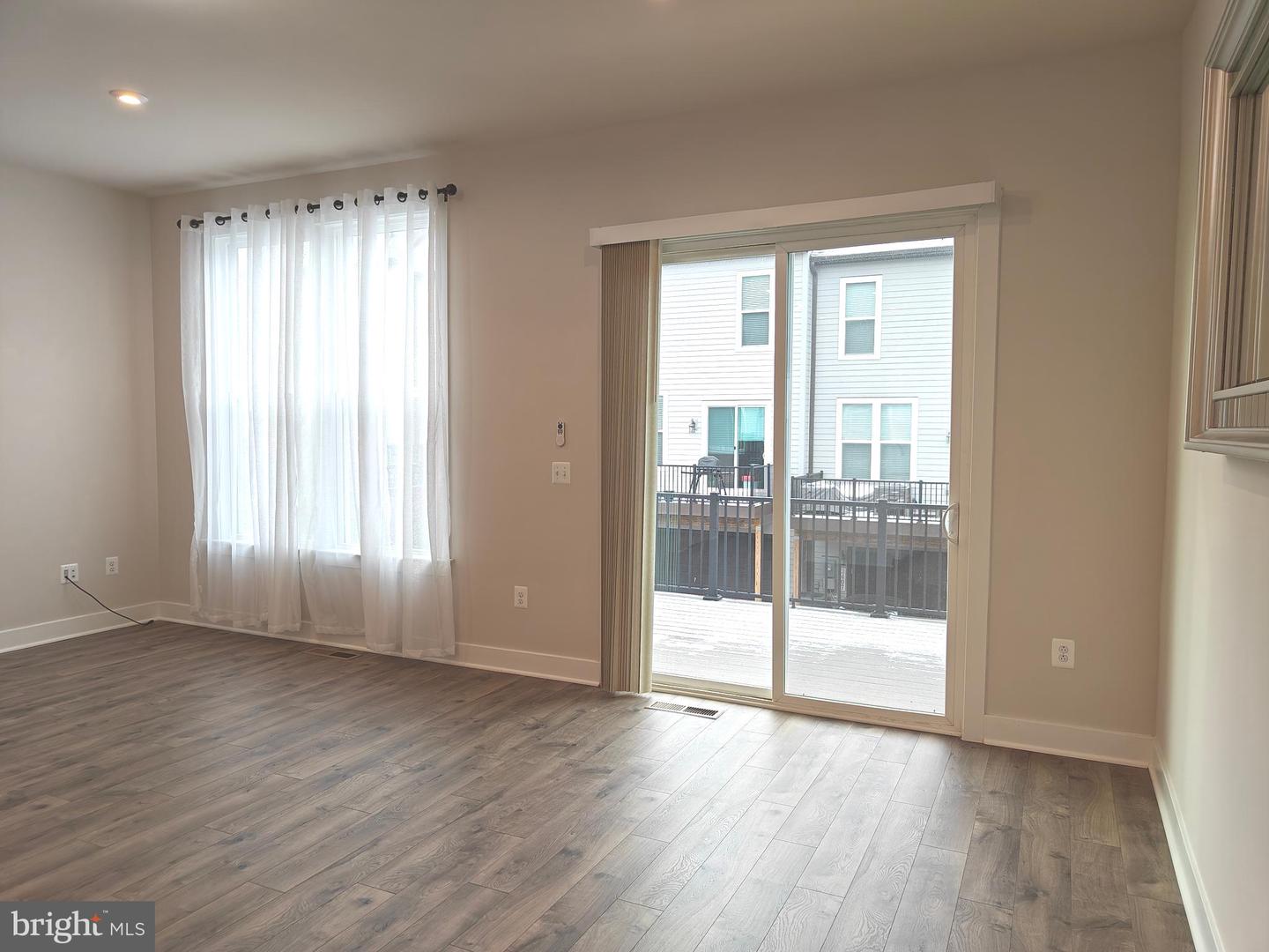 2393 LIBERTY LOOP, HERNDON, Virginia 20171, 3 Bedrooms Bedrooms, ,2 BathroomsBathrooms,Residential,For sale,2393 LIBERTY LOOP,VAFX2287982 MLS # VAFX2287982 2393 LIBERTY LOOP, HERNDON, Virginia 20171, 3 Bedrooms Bedrooms, ,2 BathroomsBathrooms,Residential,For sale,2393 LIBERTY LOOP,VAFX2287982 MLS # VAFX2287982