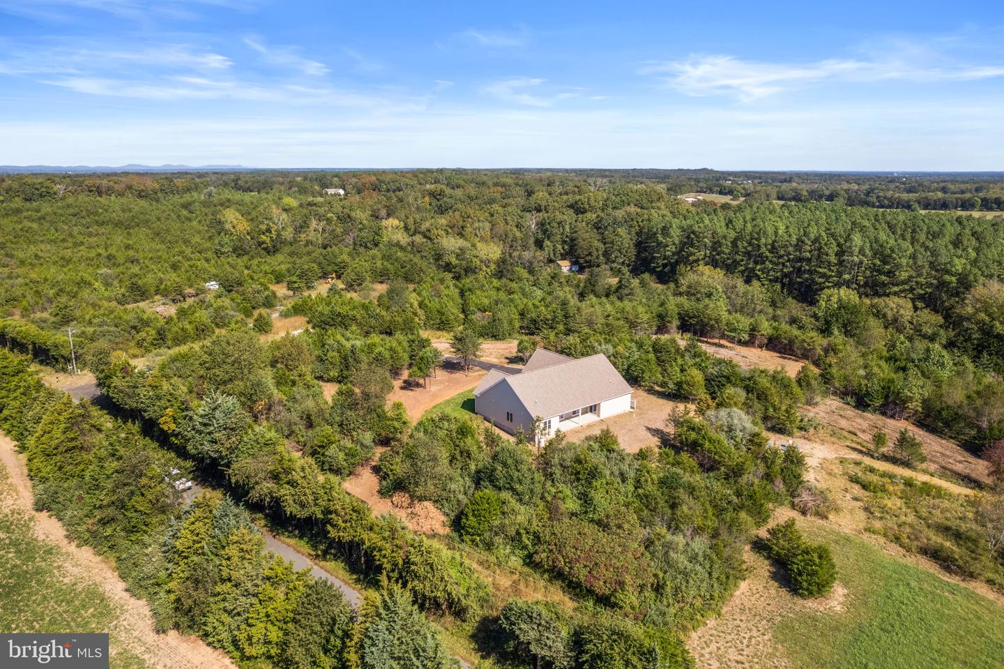 2012 DOZER LN, CATLETT, Virginia 20119, 4 Bedrooms Bedrooms, 7 Rooms Rooms,3 BathroomsBathrooms,Residential,For sale,2012 DOZER LN,VAFQ2017950 MLS # VAFQ2017950 2012 DOZER LN, CATLETT, Virginia 20119, 4 Bedrooms Bedrooms, 7 Rooms Rooms,3 BathroomsBathrooms,Residential,For sale,2012 DOZER LN,VAFQ2017950 MLS # VAFQ2017950