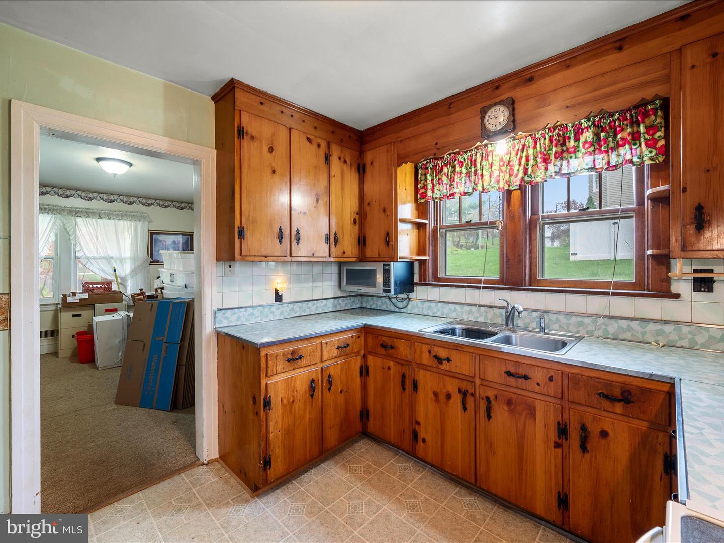 1714 N ROYAL AVE, FRONT ROYAL, Virginia 22630, 4 Bedrooms Bedrooms, ,2 BathroomsBathrooms,Residential,For sale,1714 N ROYAL AVE,VAWR2012584 MLS # VAWR2012584 1714 N ROYAL AVE, FRONT ROYAL, Virginia 22630, 4 Bedrooms Bedrooms, ,2 BathroomsBathrooms,Residential,For sale,1714 N ROYAL AVE,VAWR2012584 MLS # VAWR2012584