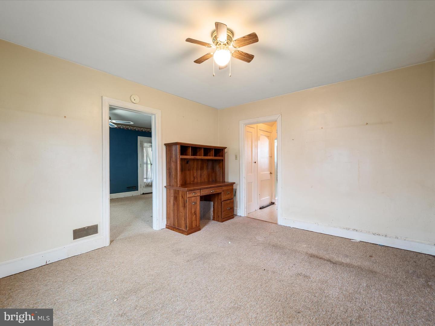 1714 N ROYAL AVE, FRONT ROYAL, Virginia 22630, 4 Bedrooms Bedrooms, ,2 BathroomsBathrooms,Residential,For sale,1714 N ROYAL AVE,VAWR2012584 MLS # VAWR2012584 1714 N ROYAL AVE, FRONT ROYAL, Virginia 22630, 4 Bedrooms Bedrooms, ,2 BathroomsBathrooms,Residential,For sale,1714 N ROYAL AVE,VAWR2012584 MLS # VAWR2012584