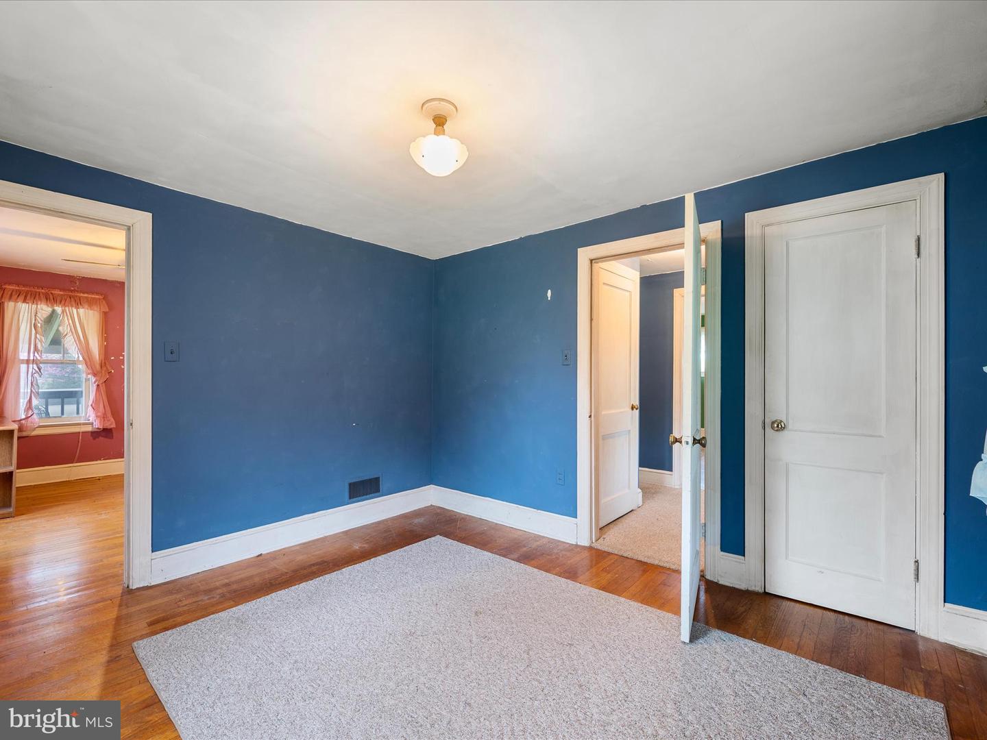 1714 N ROYAL AVE, FRONT ROYAL, Virginia 22630, 4 Bedrooms Bedrooms, ,2 BathroomsBathrooms,Residential,For sale,1714 N ROYAL AVE,VAWR2012584 MLS # VAWR2012584 1714 N ROYAL AVE, FRONT ROYAL, Virginia 22630, 4 Bedrooms Bedrooms, ,2 BathroomsBathrooms,Residential,For sale,1714 N ROYAL AVE,VAWR2012584 MLS # VAWR2012584