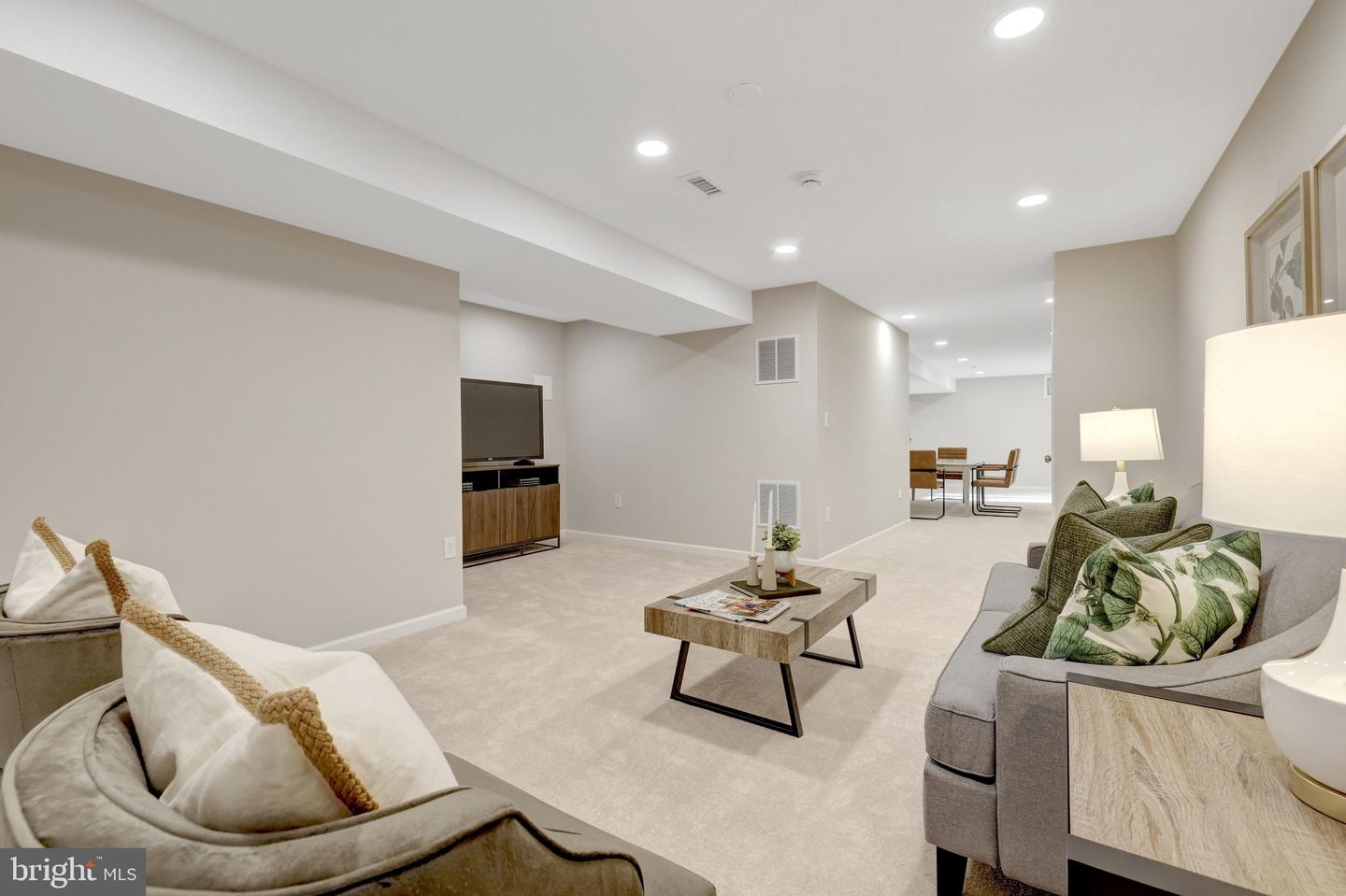 47425 RIVER CREST ST, STERLING, Virginia 20165, 4 Bedrooms Bedrooms, ,3 BathroomsBathrooms,Residential,For sale,47425 RIVER CREST ST,VALO2109320 MLS # VALO2109320 47425 RIVER CREST ST, STERLING, Virginia 20165, 4 Bedrooms Bedrooms, ,3 BathroomsBathrooms,Residential,For sale,47425 RIVER CREST ST,VALO2109320 MLS # VALO2109320